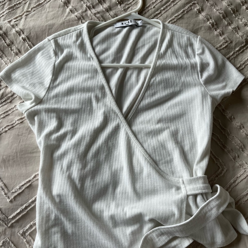 Tie front short sleeve shirt